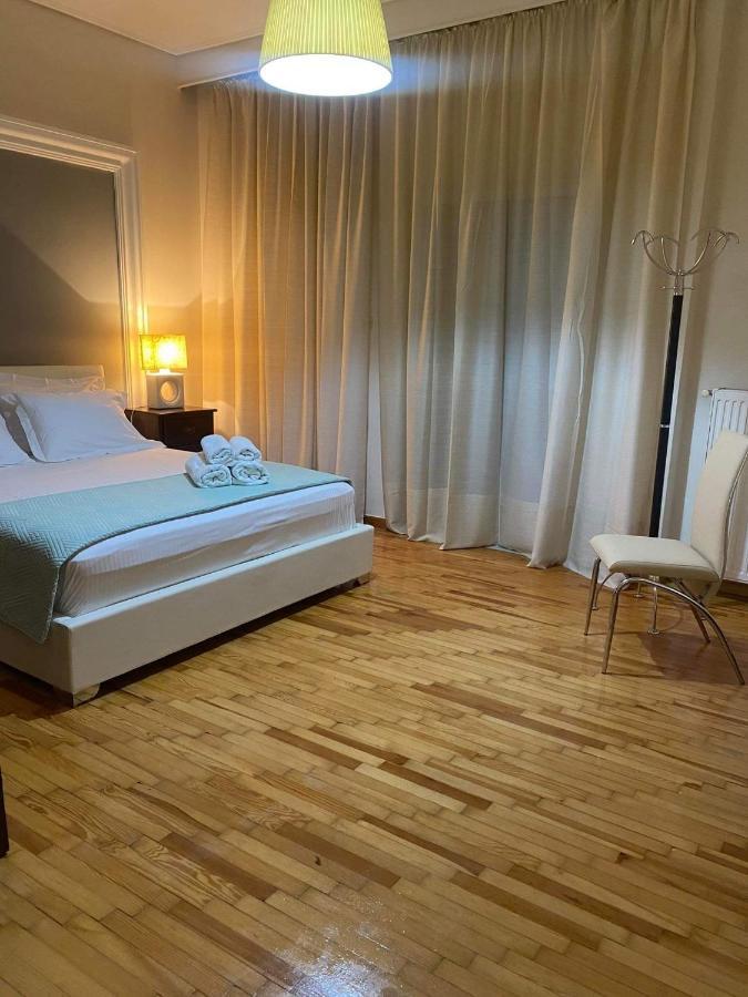 Elegante Apartamento Centrale Tríkala Exterior foto